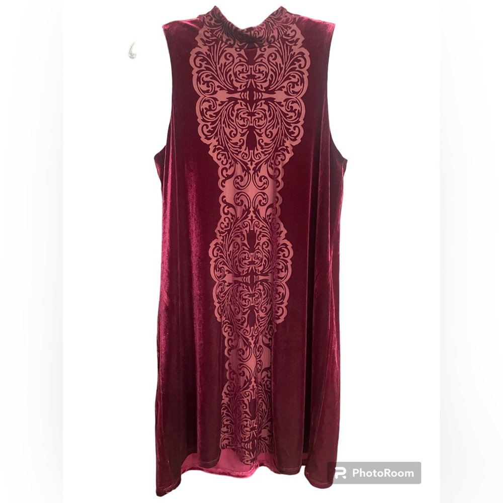 Crushed velvet mock turtleneck